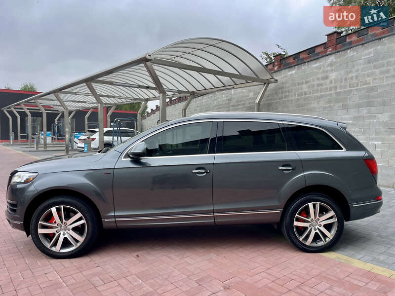 Внедорожник / Кроссовер Audi Q7 2015 в Ровно