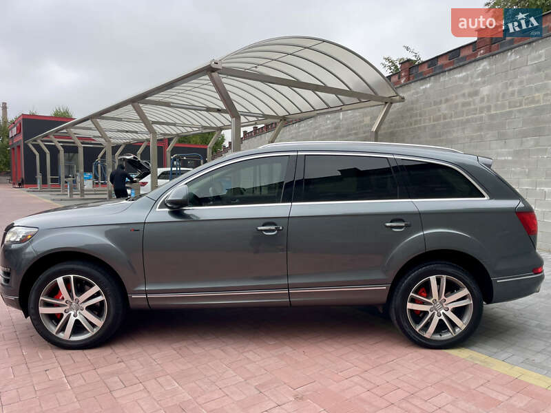 Внедорожник / Кроссовер Audi Q7 2015 в Ровно