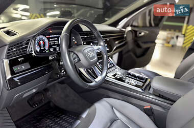 Позашляховик / Кросовер Audi Q7 2019 в 