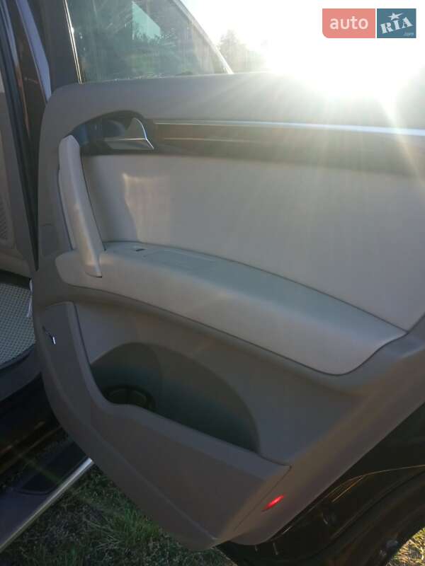 Внедорожник / Кроссовер Audi Q7 2010 в Славуте фото 27 Внедорожник / Кроссовер Audi Q7 2010 в Славуте