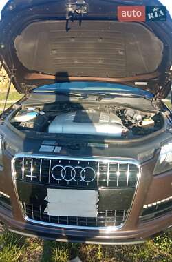 Позашляховик / Кросовер Audi Q7 2010 в Славуті