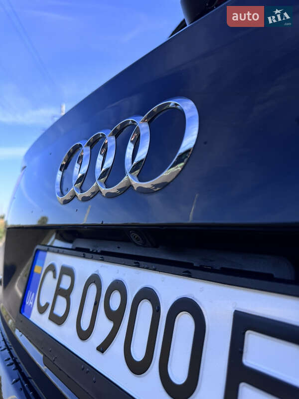 Внедорожник / Кроссовер Audi Q7 2017 в Чернигове