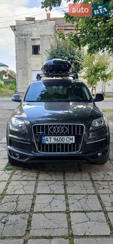 Позашляховик / Кросовер Audi Q7 2014 в 