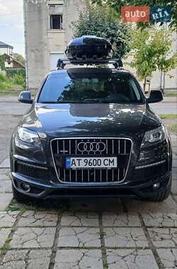 Позашляховик / Кросовер Audi Q7 2014 в 