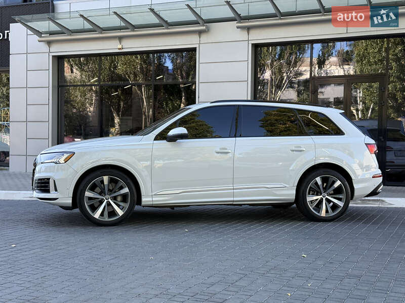 Позашляховик / Кросовер Audi Q7 2020 в Одесі
