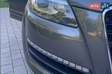Внедорожник / Кроссовер Audi Q7 2013 в 