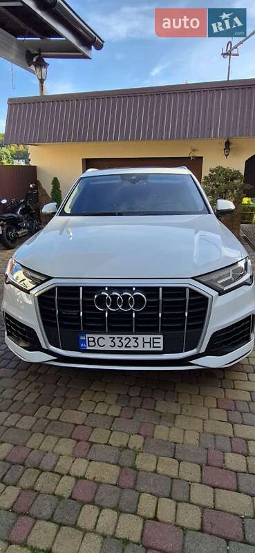 Позашляховик / Кросовер Audi Q7 2020 в Львові