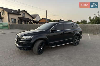 Внедорожник / Кроссовер Audi Q7 2006 в 