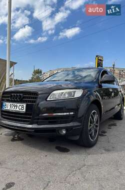 Позашляховик / Кросовер Audi Q7 2007 в 