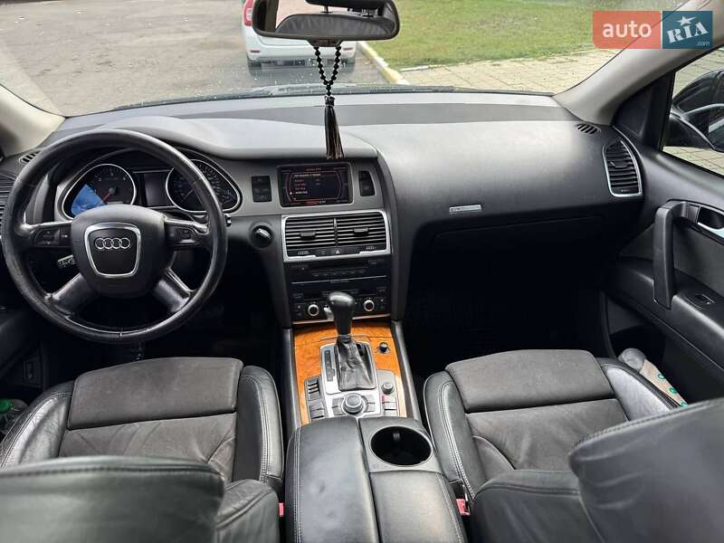 Внедорожник / Кроссовер Audi Q7 2007 в Полтаве