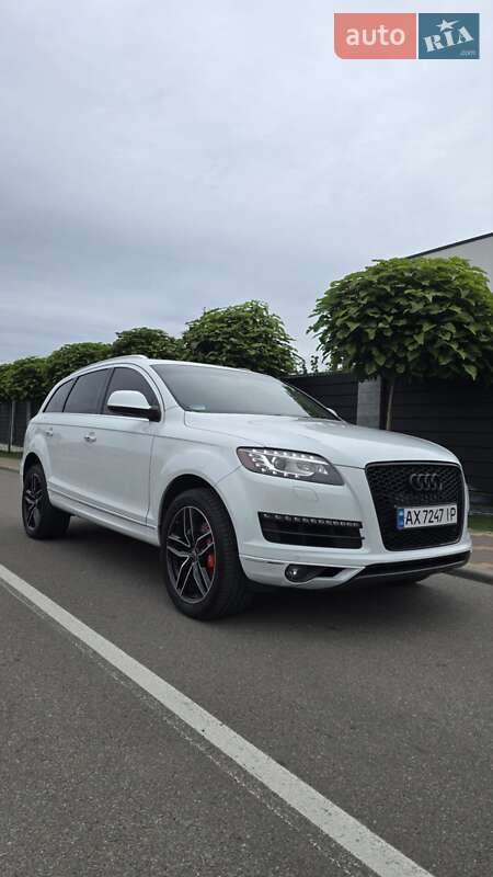 Audi Q7 2013