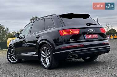 Внедорожник / Кроссовер Audi Q7 2019 в 
