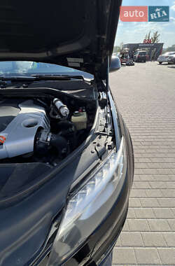 Внедорожник / Кроссовер Audi Q7 2012 в 