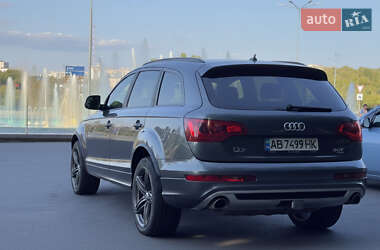 Позашляховик / Кросовер Audi Q7 2014 в 