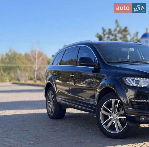 Позашляховик / Кросовер Audi Q7 2011 в Ізмаїлі