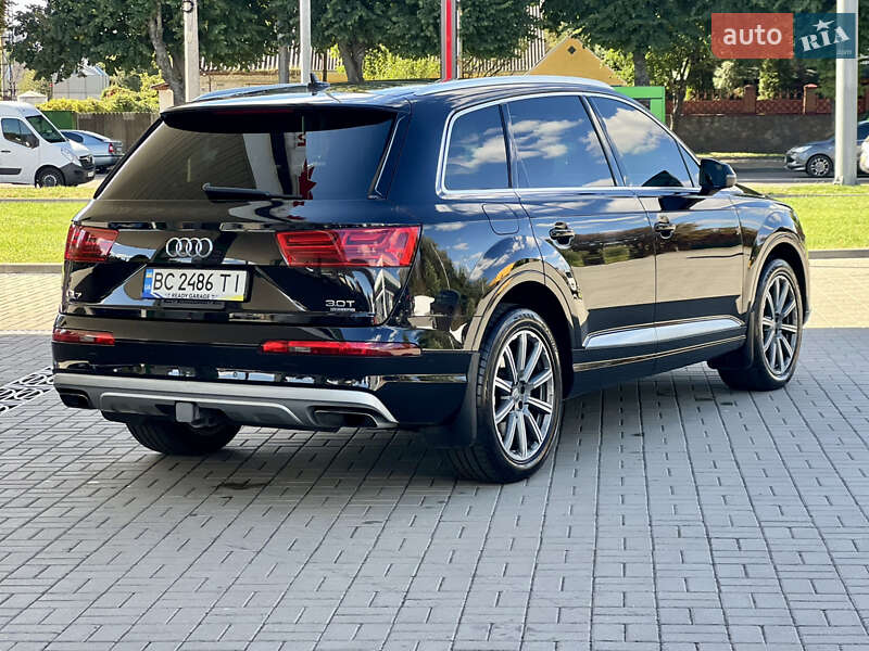 Позашляховик / Кросовер Audi Q7 2018 в Житомирі