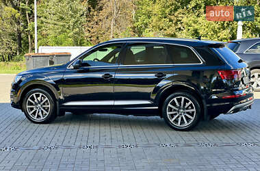 Внедорожник / Кроссовер Audi Q7 2018 в 