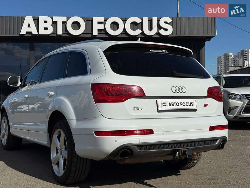 Внедорожник / Кроссовер Audi Q7 2013 в Киеве