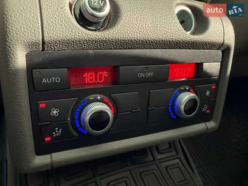 Внедорожник / Кроссовер Audi Q7 2013 в Киеве
