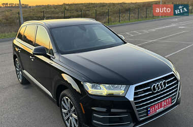 Позашляховик / Кросовер Audi Q7 2016 в 