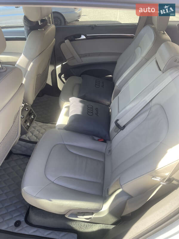 Внедорожник / Кроссовер Audi Q7 2012 в Харькове фото 7 Внедорожник / Кроссовер Audi Q7 2012 в Харькове