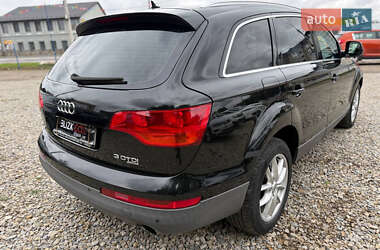 Внедорожник / Кроссовер Audi Q7 2006 в 