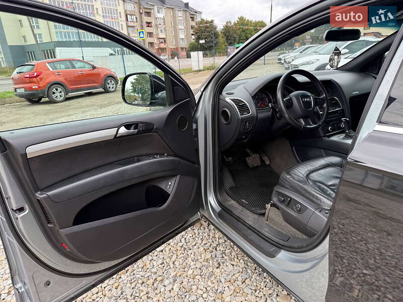 Позашляховик / Кросовер Audi Q7 2006 в Коломиї