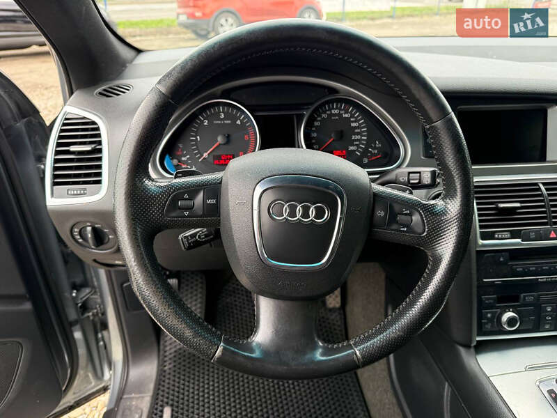 Позашляховик / Кросовер Audi Q7 2006 в Коломиї