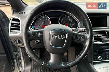 Внедорожник / Кроссовер Audi Q7 2006 в 