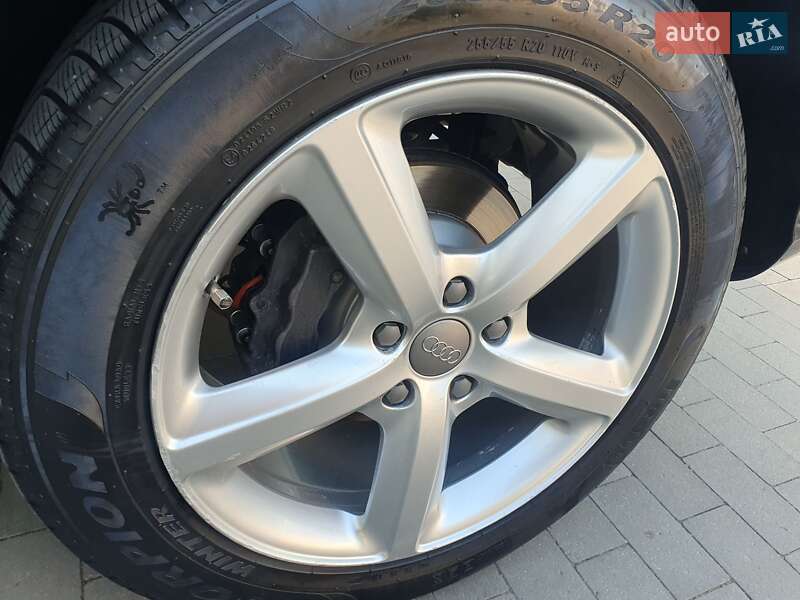 Позашляховик / Кросовер Audi Q7 2010 в Вінниці