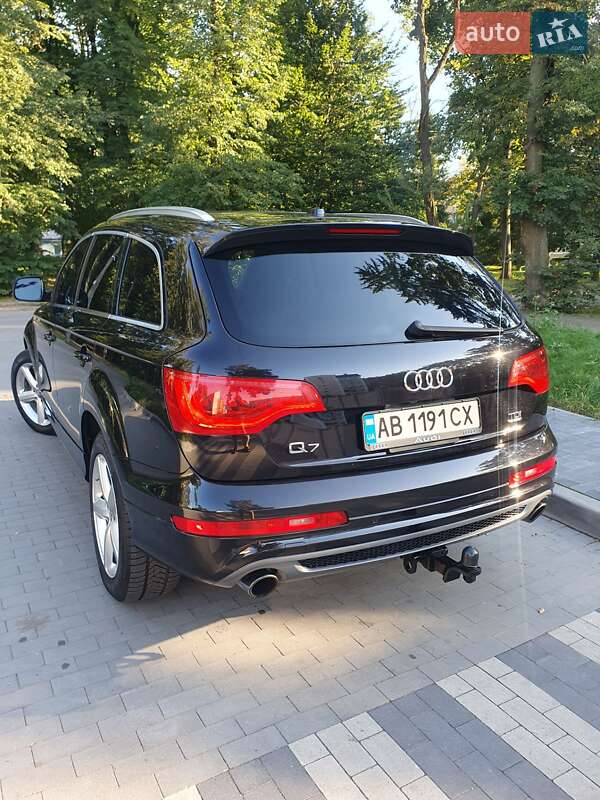 Позашляховик / Кросовер Audi Q7 2010 в Вінниці