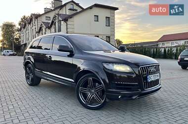 Внедорожник / Кроссовер Audi Q7 2011 в 