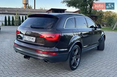 Внедорожник / Кроссовер Audi Q7 2011 в 