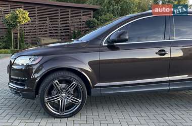 Внедорожник / Кроссовер Audi Q7 2011 в 