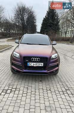Позашляховик / Кросовер Audi Q7 2013 в Львові