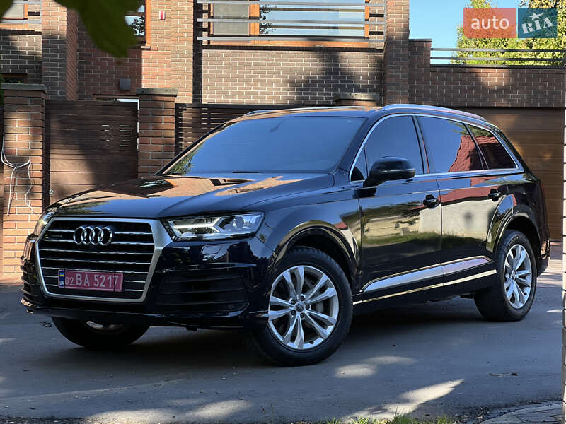 Позашляховик / Кросовер Audi Q7 2017 в Тернополі