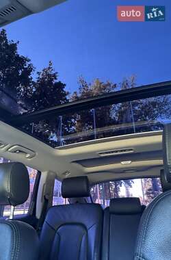 Позашляховик / Кросовер Audi Q7 2014 в 