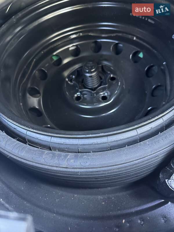 Позашляховик / Кросовер Audi Q7 2014 в Києві фото 16 Позашляховик / Кросовер Audi Q7 2014 в Києві