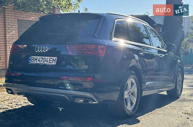 Позашляховик / Кросовер Audi Q7 2016 в 