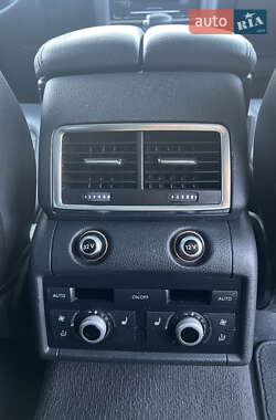 Позашляховик / Кросовер Audi Q7 2014 в 