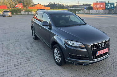 Позашляховик / Кросовер Audi Q7 2014 в 