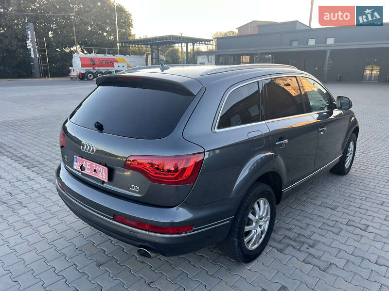 Внедорожник / Кроссовер Audi Q7 2014 в Нововолынске