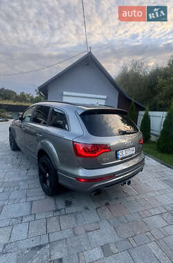 Позашляховик / Кросовер Audi Q7 2013 в 