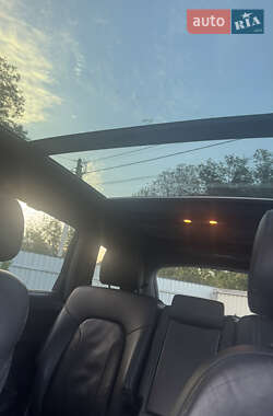 Позашляховик / Кросовер Audi Q7 2013 в 