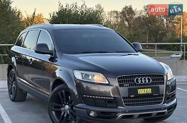 Внедорожник / Кроссовер Audi Q7 2006 в 