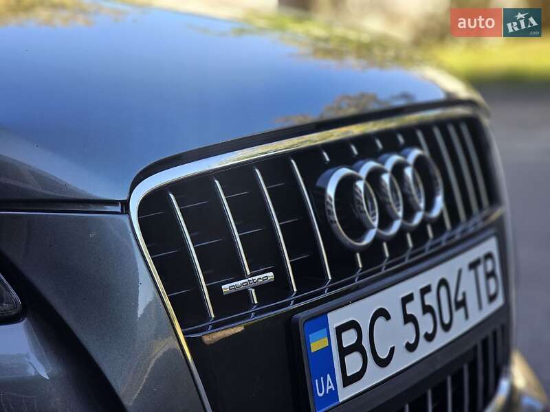 Позашляховик / Кросовер Audi Q7 2015 в Львові