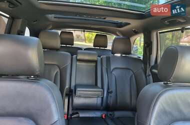 Внедорожник / Кроссовер Audi Q7 2015 в 