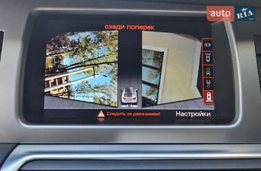 Внедорожник / Кроссовер Audi Q7 2015 в 