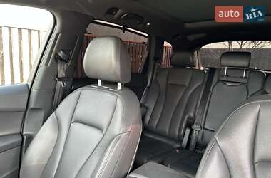 Позашляховик / Кросовер Audi Q7 2016 в 