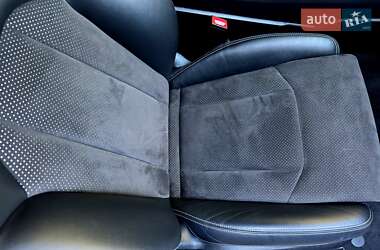 Внедорожник / Кроссовер Audi Q7 2017 в 